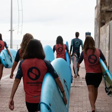 Hostel Tamaran House