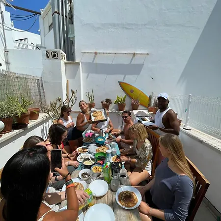Tamaran House Hostel