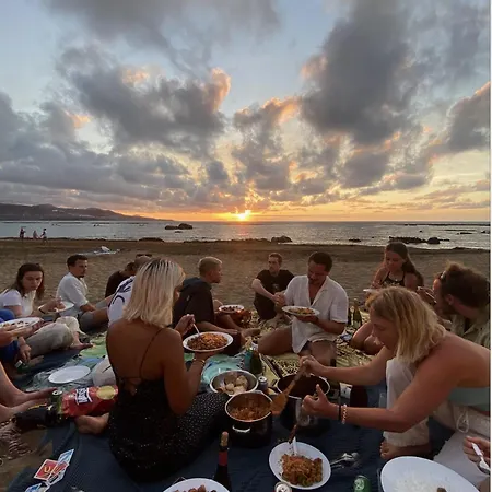 Хостел Tamaran House *